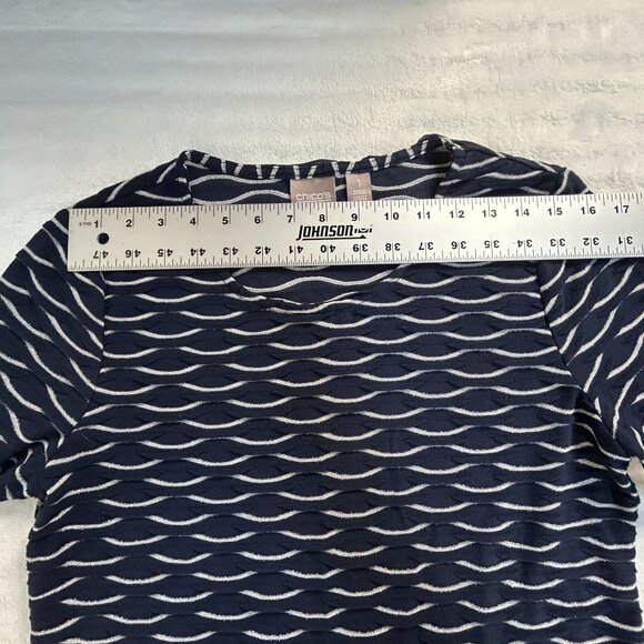 Chico's Womens Navy White Metallic Wave Pattern Three-Quarter Sleeve Top Size 1 - Picture 6 of 8